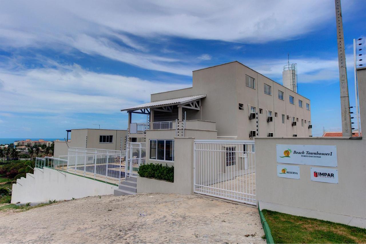 Triplex Família Em Porto Dunas Por Carpediem *